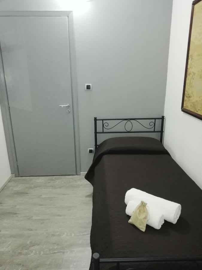Casa Di Giorgio-Fronte Spiaggia Pizzo  Eksteriør billede